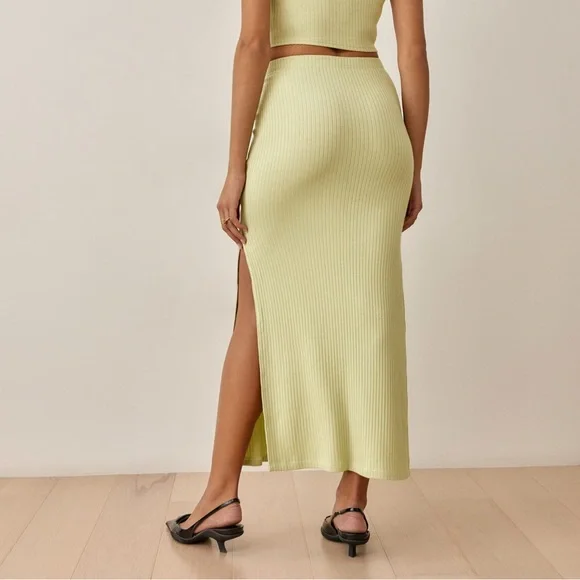 NWOT Reformation Chantilly Skirt - Picture 2 of 5